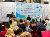 Plt. Kepala Dikbud Sultra, Prof. Aris Badara saat memberikan sambutan sekaligus membuka terapi alam bagi anak berkebutuhan khusus yang di laksanakan UPTD PSBK bertempat di Hotel Fortune & Convention Kendari. (FOTO: FAYSAL/MS)