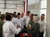 Gubernur Sultra, Andi Sumangerukka (ASR) bersama Wali Kota Kendari, Siska Karina Imran saat mengikuti secara virtual peresmian 1.061 KDKMP oleh Presiden RI, Prabowo Subianto. (FOTO: FAYSAL/MS)