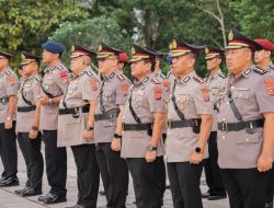 Dirlantas Polda Sultra Ikuti Ziarah dan Tabur Bunga di TMP Watubangga