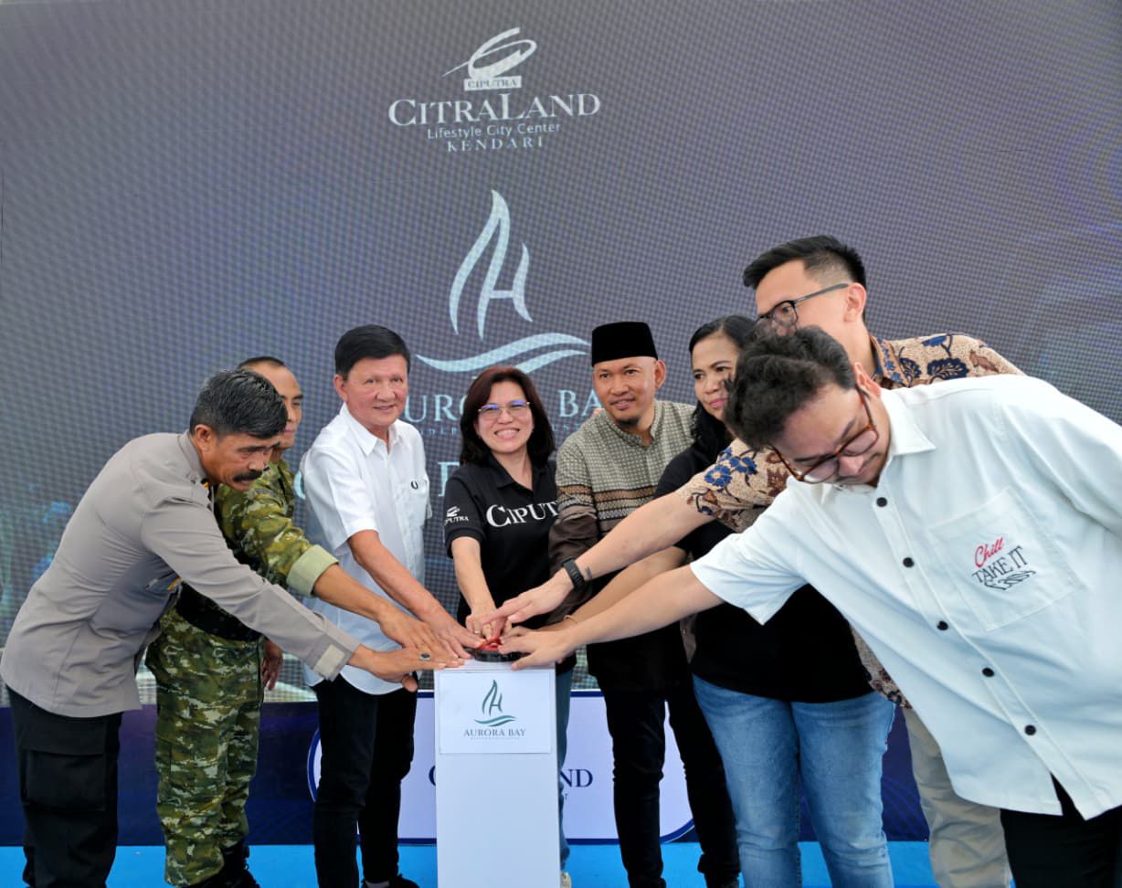 CitraLand Kendari resmi memulai pembangunan proyek terbarunya, Mega Klaster Aurora Bay, melalui prosesi peletakan batu pertama (groundbreaking) yang digelar pada Jumat (26/6/2026).
