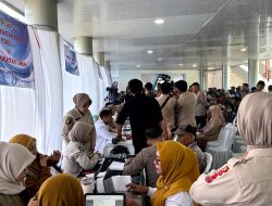 Sambut Hari Bhayangkara ke-80, Polda Sultra Gelar Sunatan Massal hingga Operasi Katarak