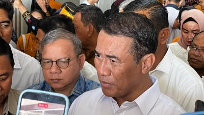 Kuliah Umum di UHO, Mentan Amran Cerita Perjalanan dari Desa di Sultra hingga Jadi Menteri