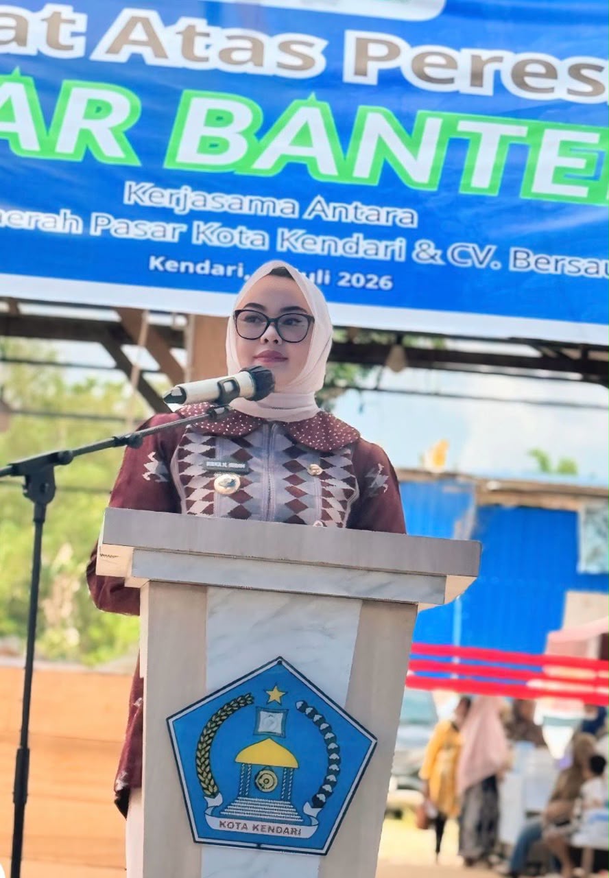 Wali Kota Kendari, Siska Karina Imran, resmikan Pasar Banteng di Kelurahan Anduonohu sebagai pasar ke-12 yang resmi beroperasi di bawah naungan Pemerintah Kota Kendari. Kehadiran pasar ini diharapkan dapat mendorong pertumbuhan ekonomi kerakyatan sekaligus mendukung penataan kawasan perkotaan.
