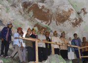 Menteri Kebudayaan Bawa Kabar Gembira untuk Muna, Gua Liangkobori Segera Jadi Cagar Budaya Nasional