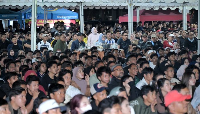 Ribuan Warga Padati Balai Kota, Nobar Final Piala Dunia 2026 Bersama Gubernur ASR dan Wali Kota Siska