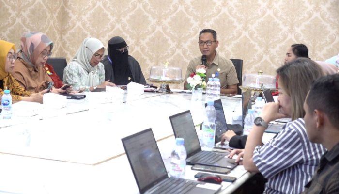 Sekda Amir Hasan Pimpin Entry Meeting Pengawasan Inspektorat Sultra di Lingkup Pemkot Kendari