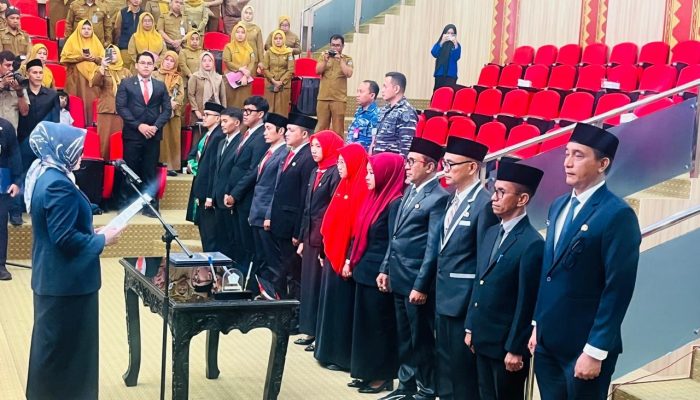 Wali Kota Kendari Lantik Empat Kepala OPD Baru, Tegaskan Integritas dan Kinerja Jadi Prioritas
