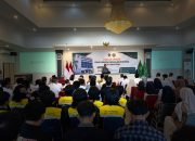 Menaker RI, Prof. Yassierli, saat memberikan kuliah umum di Universitas Muhammadiyah Kendari (UM Kendari). (FOTO: Mediatamasultra.com)
