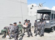 Lanal Kendari Kerahkan KRI Bung Hatta-370 Bawa Ribuan Paket Bantuan untuk Korban Gempa NTT
