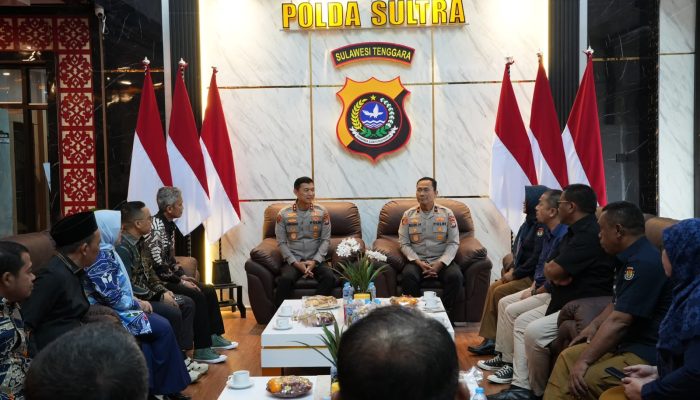 KPU dan Bawaslu Sultra Audiensi ke Polda, Apresiasi Sentra Gakkumdu Raih Penghargaan Nasional