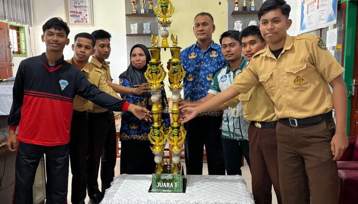 SMAN 2 Kendari Juara 1 ALVOSTRA CUP, Sekolah Siapkan Pelatih Tetap