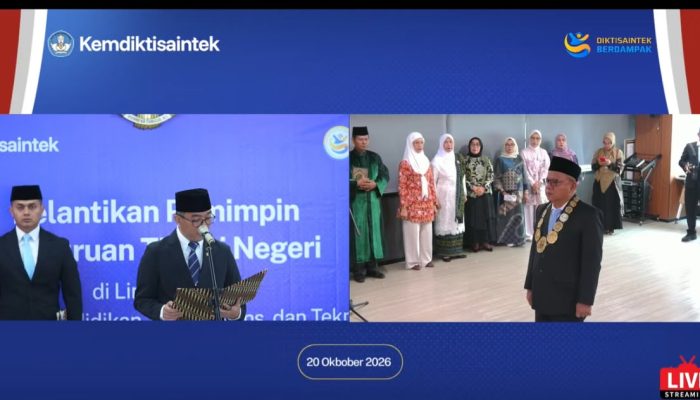 Mendiktisaintek, Prof. Brian Yuliarto, S.T., M.Eng., Ph.D., melantik Prof. Dr. Ir. H. Takdir Saili, M.Si., sebagai Rektor Universitas Halu Oleo (UHO) periode 2026–2030. Pelantikan berlangsung di lantai 10 Gedung Kementerian Pendidikan Tinggi, Sains, dan Teknologi (Kemdiktisaintek), Selasa (20/10/2026). (Tanggapan layar YouTube kemdiktisaintek)