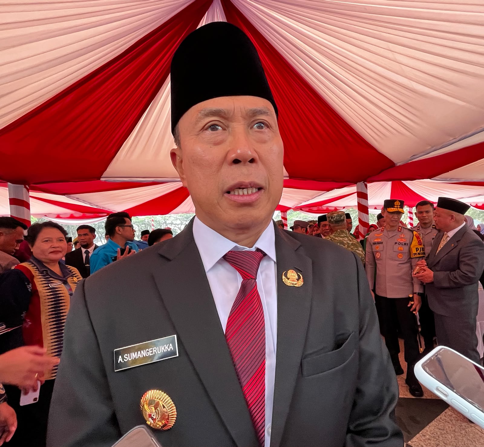 Gubernur Sultra, Andi Sumangerukka. (FOTO: FAYSAL/MS)