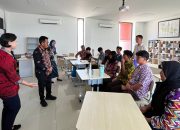 Kunjungi SMA Unggul Garuda Konsel, Plt Kadis Dikbud Sultra Dorong Pengembangan Sekolah Unggulan